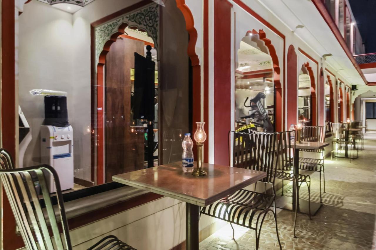 Hotel Arco Palace Τζαϊπούρ Εξωτερικό φωτογραφία